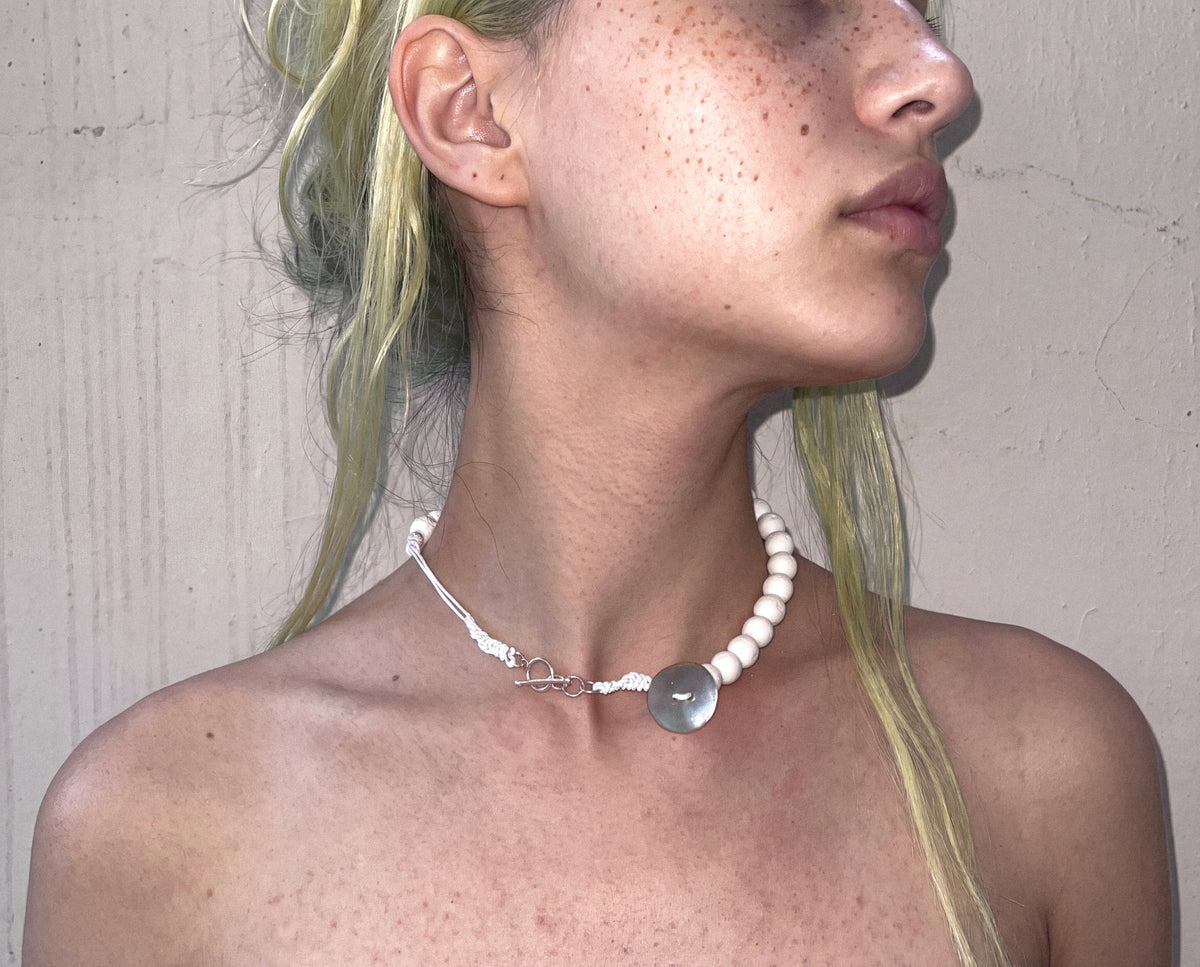 37.2° Off centre necklace
